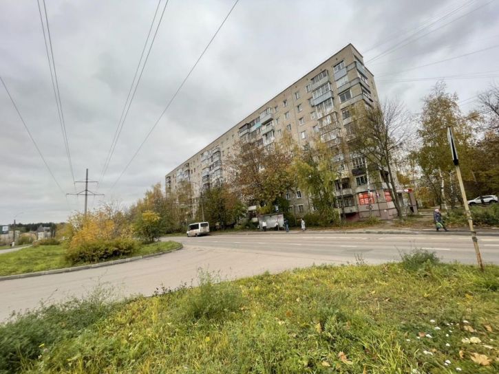 2-комн квартира Любимова ул, 2