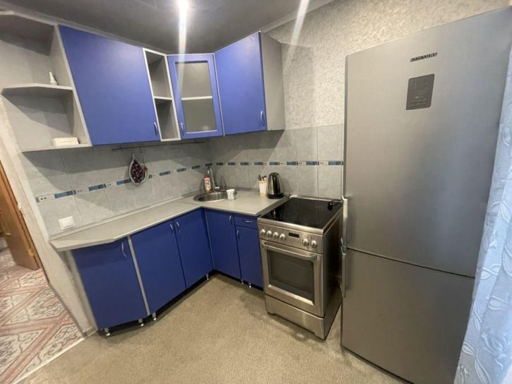 2-комн квартира Кудряшова ул, 110А