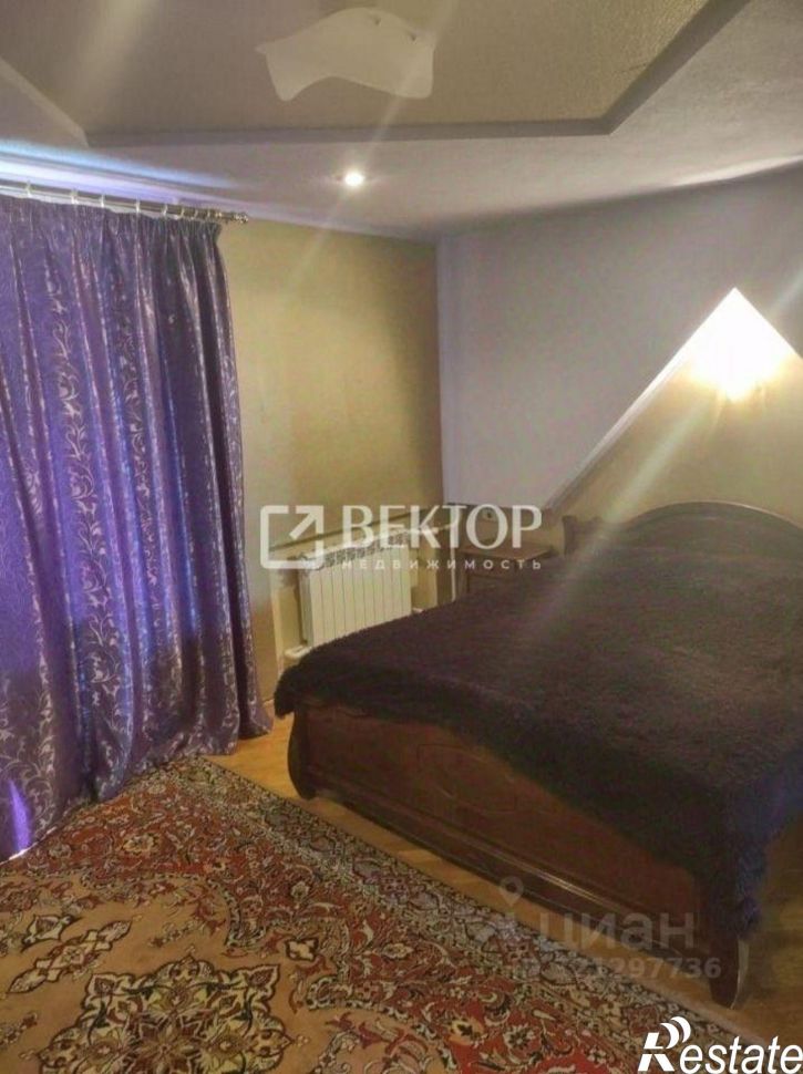 3-комн квартира ул Куконковых, 102,  д. 102