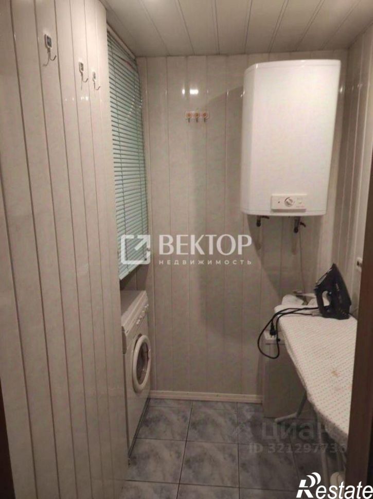 3-комн квартира ул Куконковых, 102,  д. 102