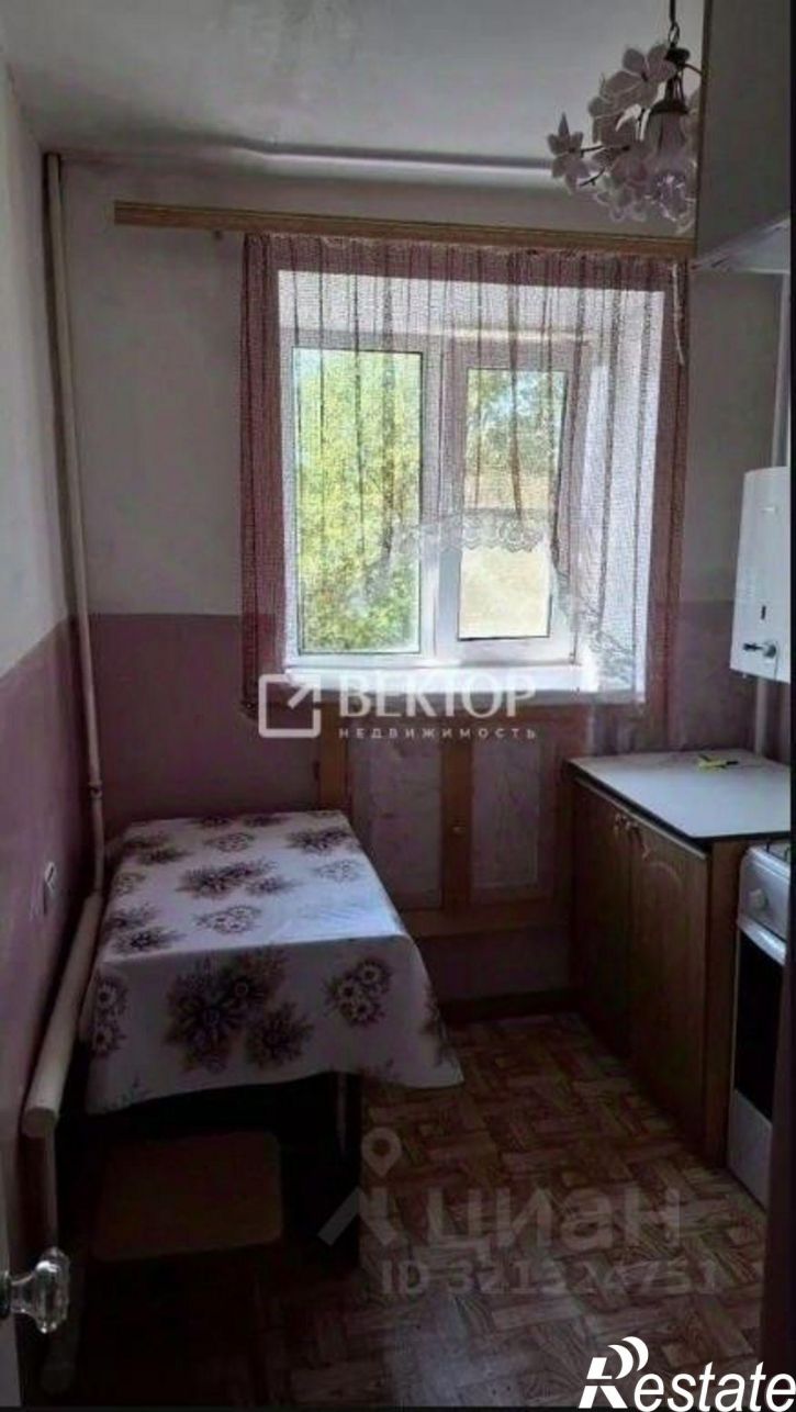 1-комн квартира проспект Строителей, 82,  д. 82