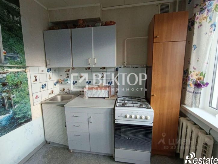 1-комн квартира улица Красных Зорь, 51,  д. 51