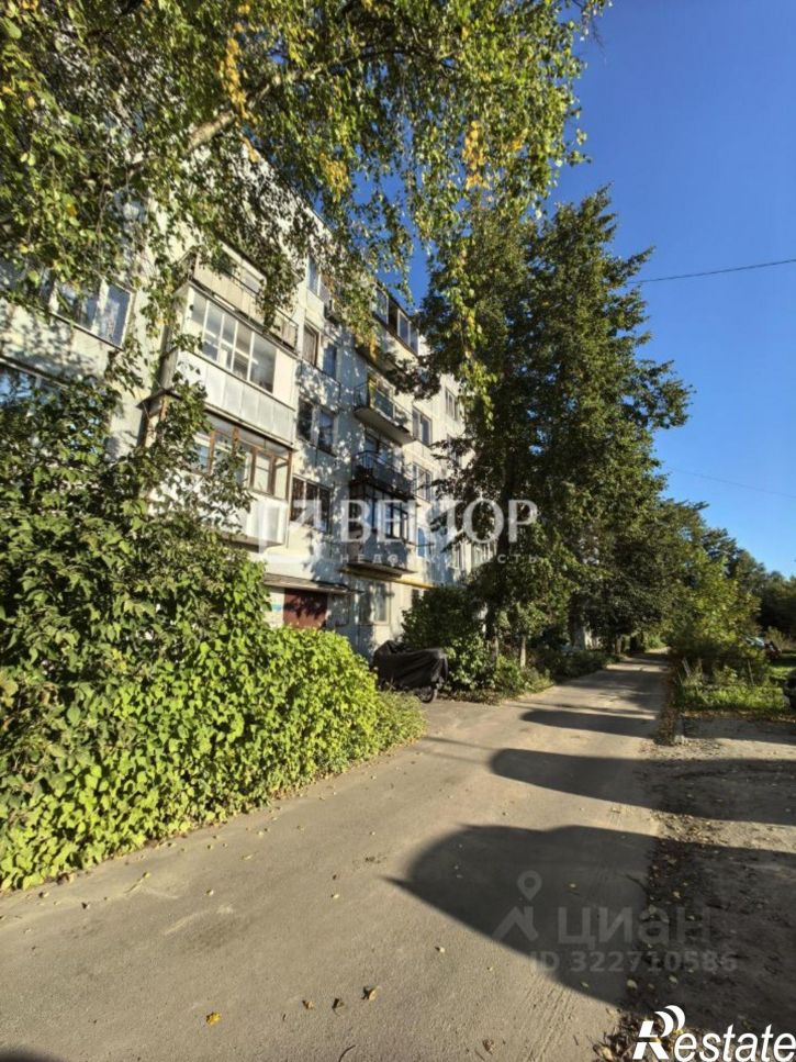 1-комн квартира улица Красных Зорь, 51,  д. 51