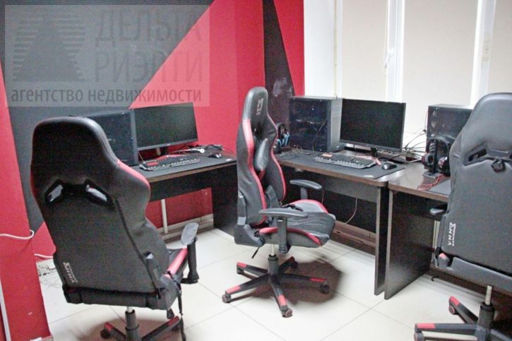 Помещение свободного назначения Московский мкр, 8