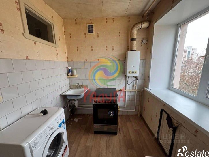 2-комн квартира ул Колесанова, 2,  д. 2