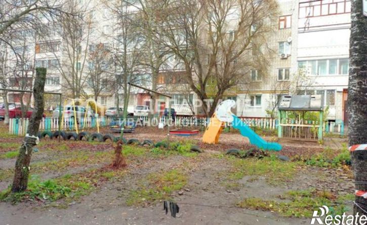 2-комн квартира улица Генерала Хлебникова, 42,  д. 42