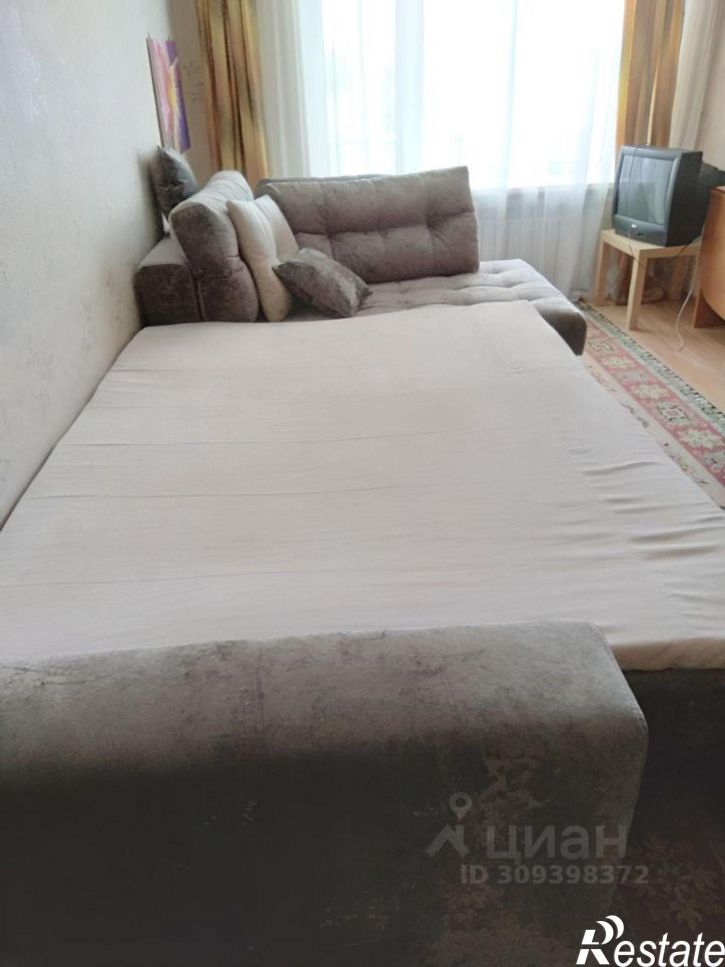 2-комн квартира ул Парижской Коммуны, 13,  д. 13