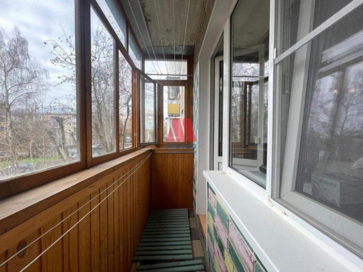 2-комн квартира 9 Января улица, д.20