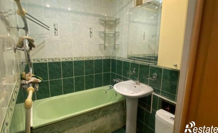 2-комн квартира пр-кт Ленина, 100,  д. 100