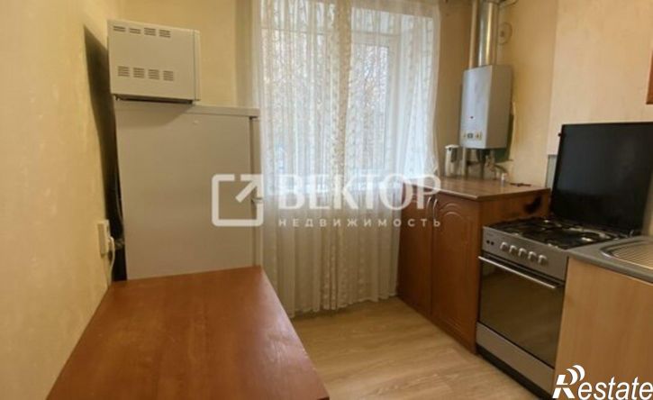 1-комн квартира улица 8 Марта, 27,  д. 27