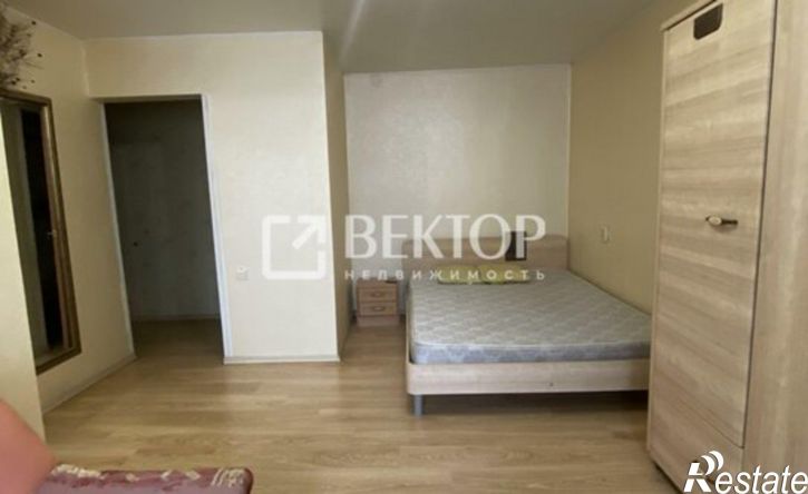 1-комн квартира улица 8 Марта, 27,  д. 27