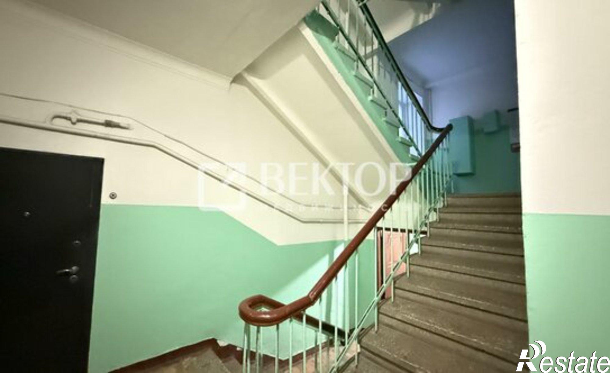 Купить квартиру за 2 700 000 рублей на улица Кирякиных, 20