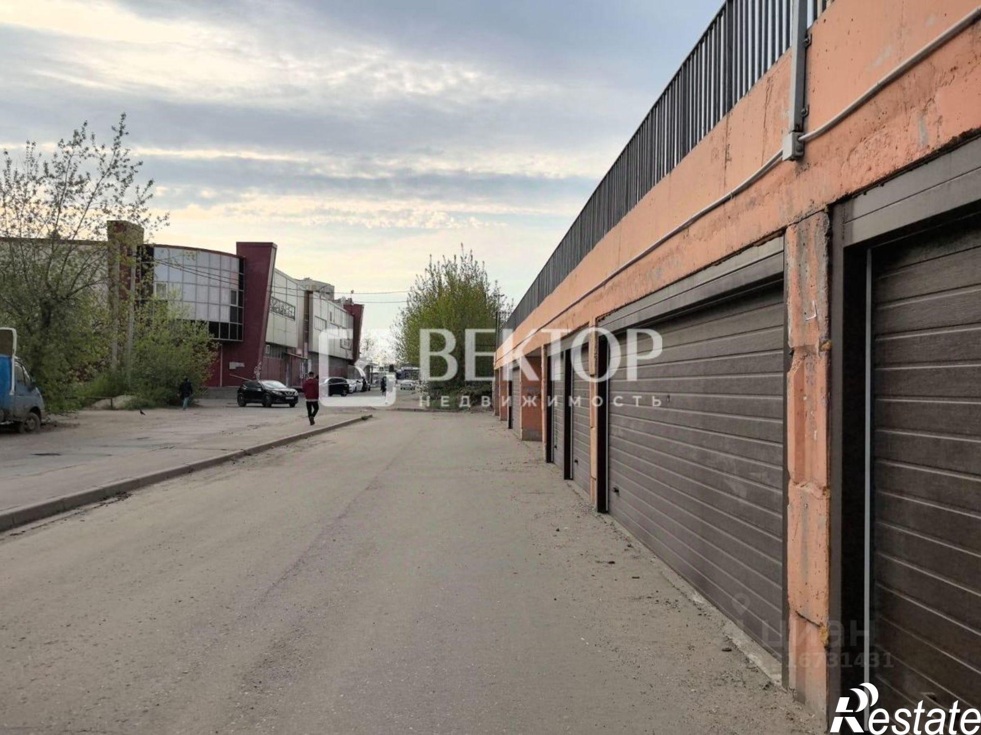 Купить гараж, место в паркинге за 1 400 010 рублей на ул Добролюбова, 10