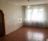 4-комн, 58кв м, этаж 3/5 улица Шубиных, 14Б