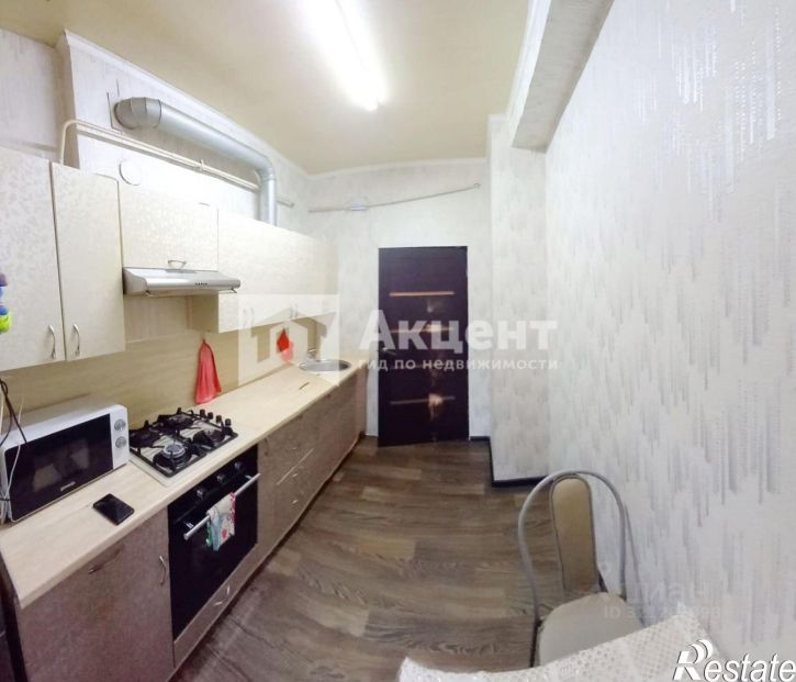 2-комн квартира улица Каравайковой, 132,  д. 132