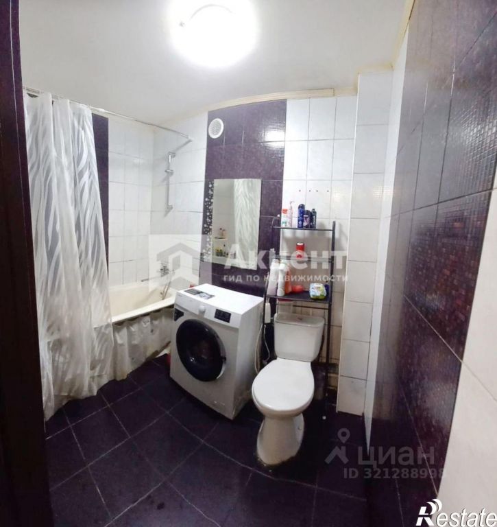 2-комн квартира улица Каравайковой, 132,  д. 132