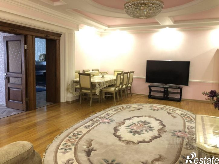 4-комн квартира ул Красногвардейская, 5,  д. 5