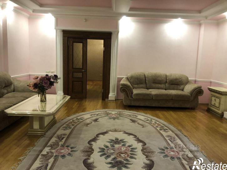 4-комн квартира ул Красногвардейская, 5,  д. 5