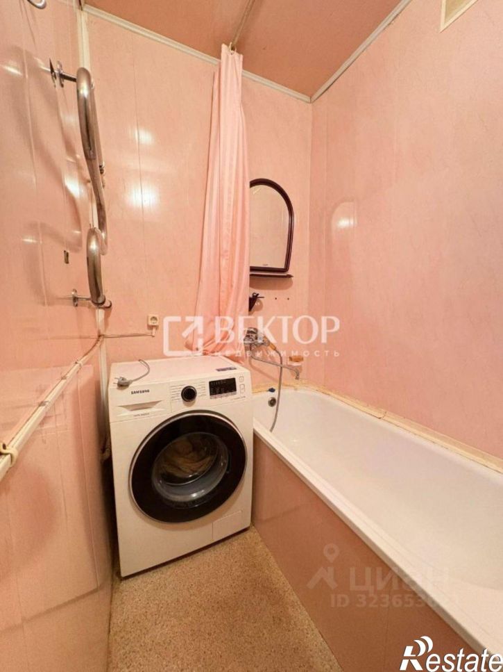 3-комн квартира улица Шубиных, 21,  д. 21