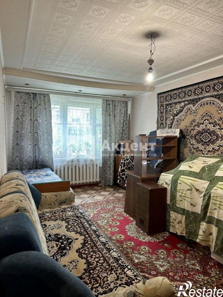 3-комн квартира Революционная улица, 101,  д. 101