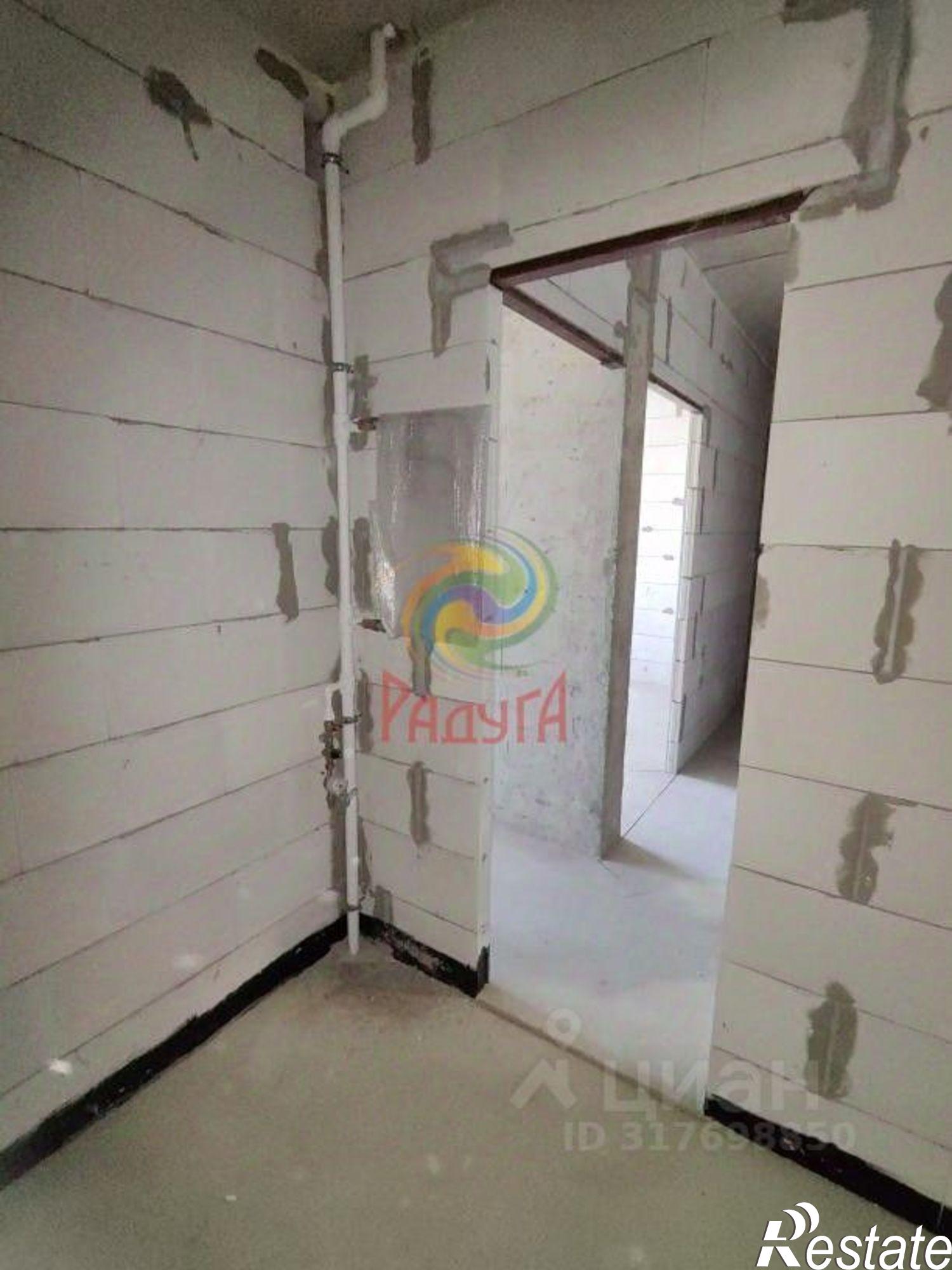 Купить квартиру за 3 170 000 рублей на Революционная улица, 4