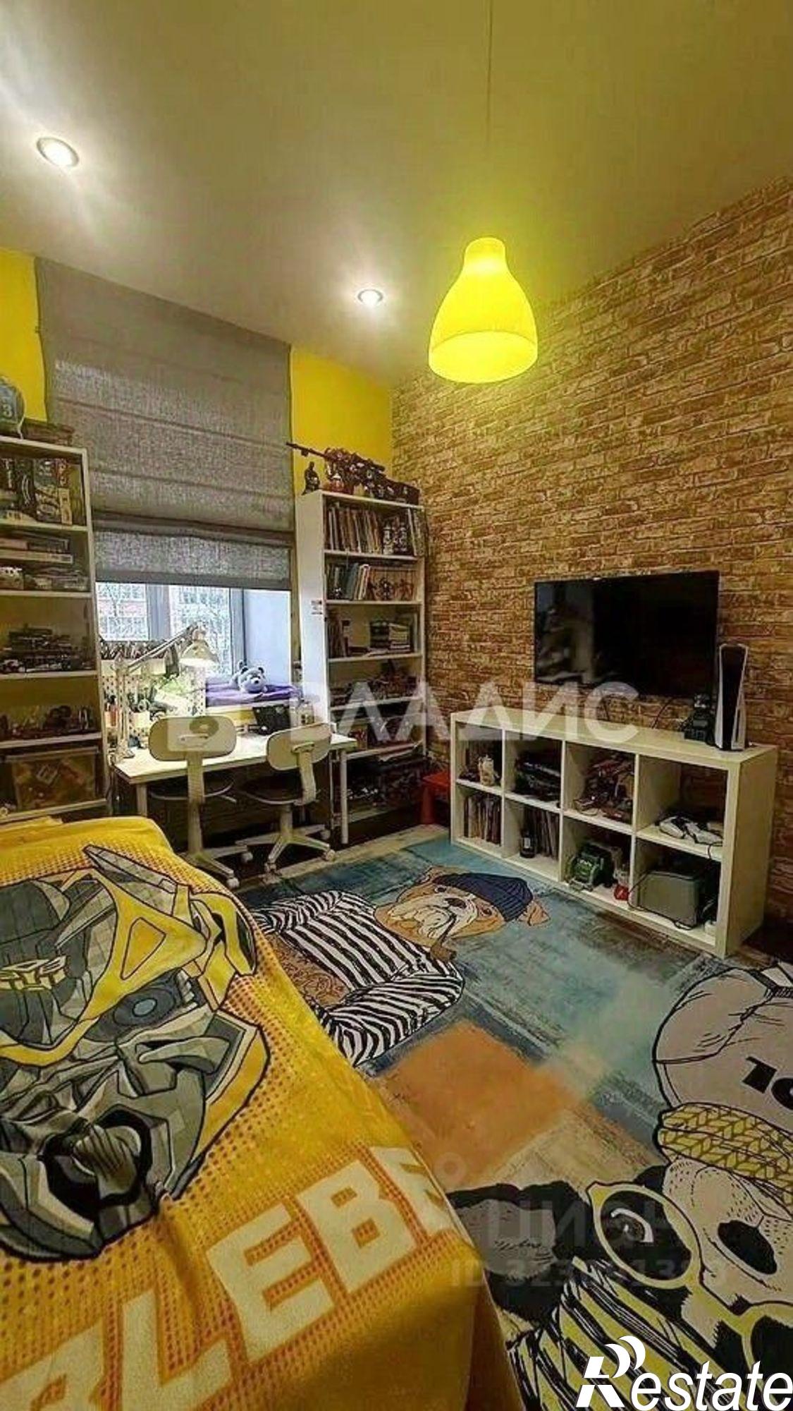 Купить квартиру за 6 000 000 рублей на улица Суворова, 7