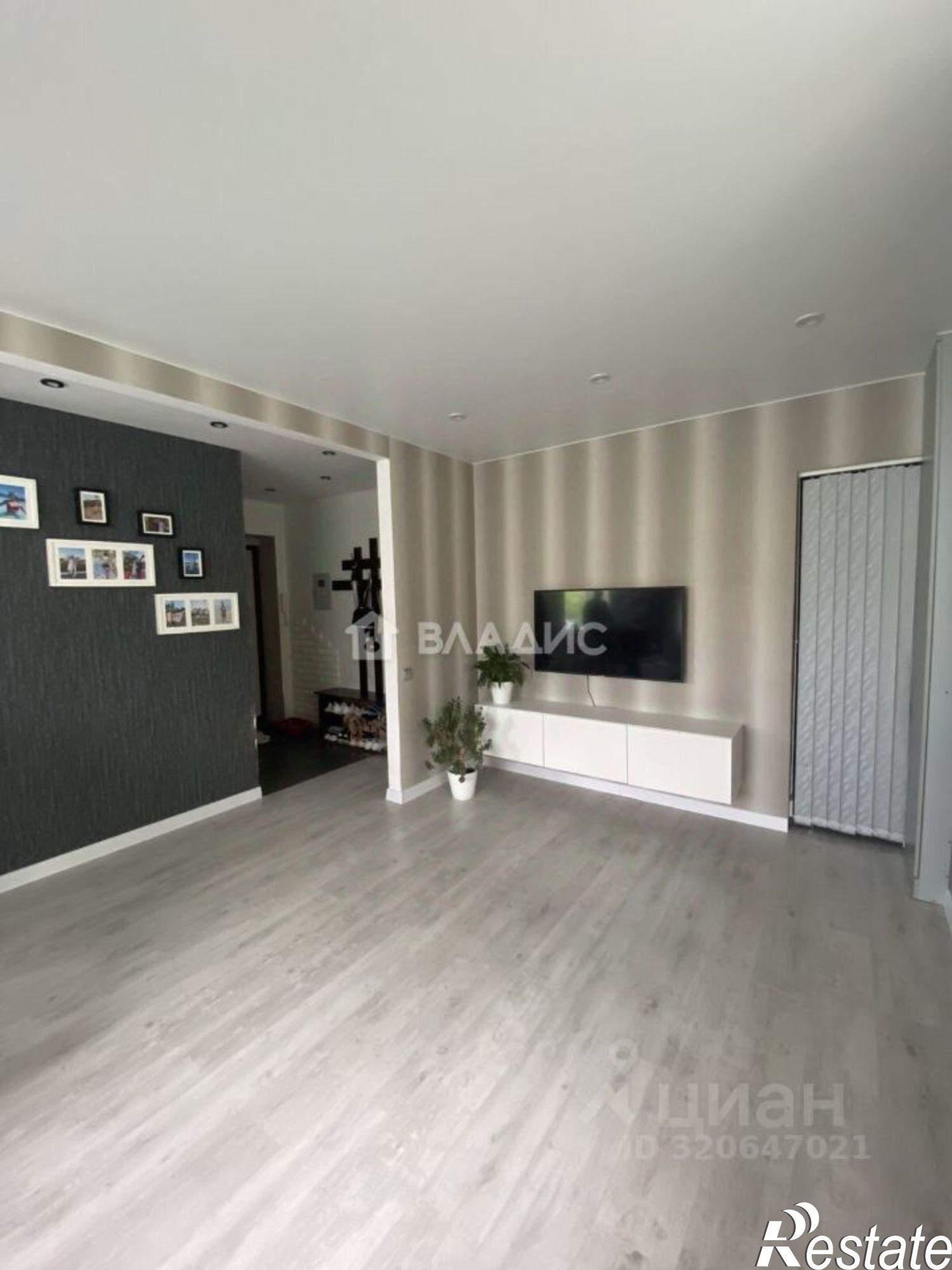 Купить квартиру за 4 000 000 рублей на Ленинградская улица, 6