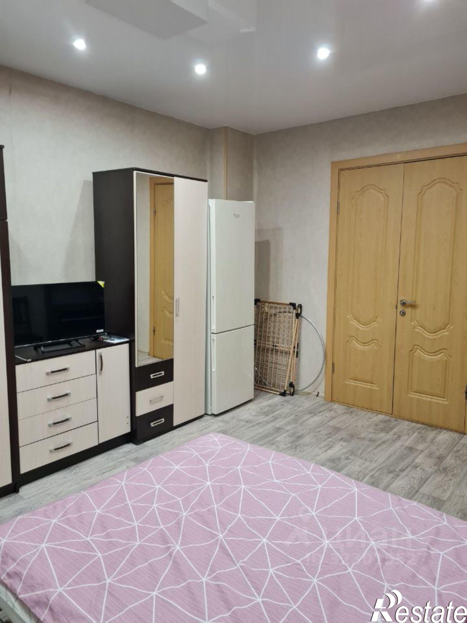 Купить комнату за 1 800 000 рублей на улица Карла Маркса, 42/62