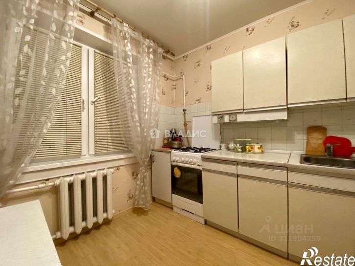 2-комн квартира улица Кузнецова, 124,  д. 124