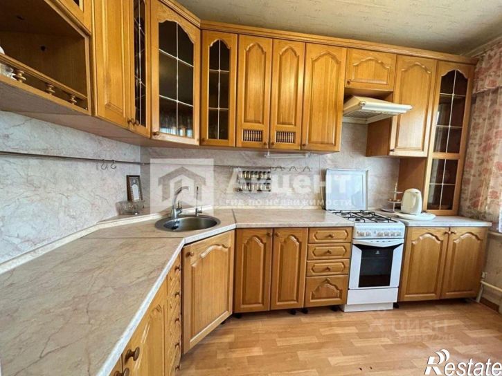 3-комн квартира 2-й Зарядьевский переулок, 2/10,  д. 2/10