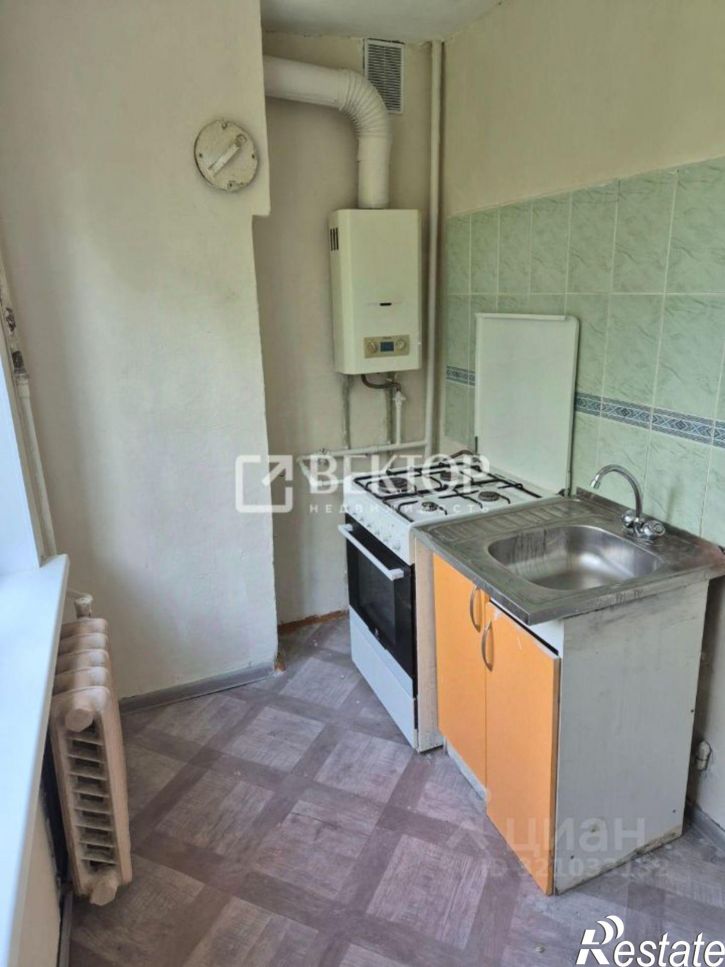 2-комн квартира 14-е почтовое отделение, 180,  д. 180