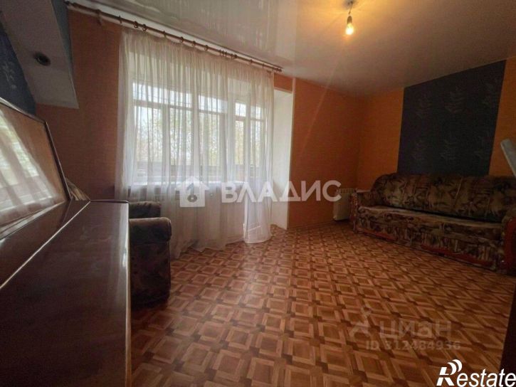 2-комн квартира улица Парижской Коммуны, 20,  д. 20