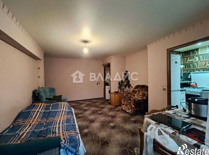 3-комн квартира улица Красных Зорь, 4,  д. 4