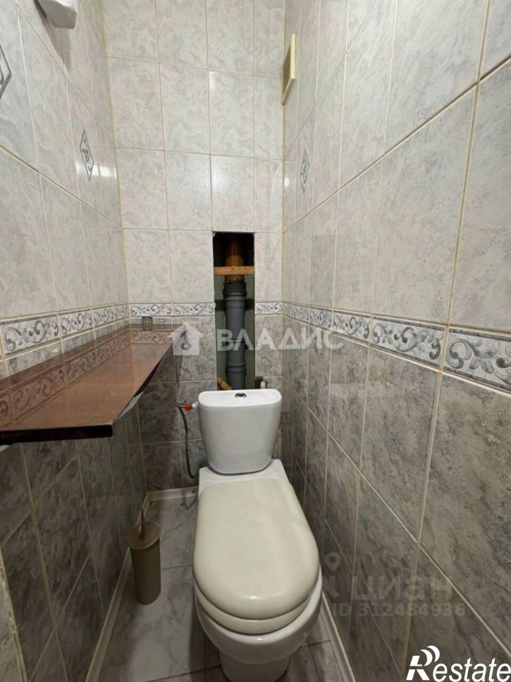 2-комн квартира улица Парижской Коммуны, 20,  д. 20