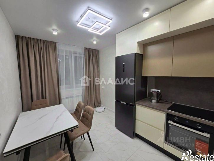 1-комн квартира Революционная улица, 3,  д. 3