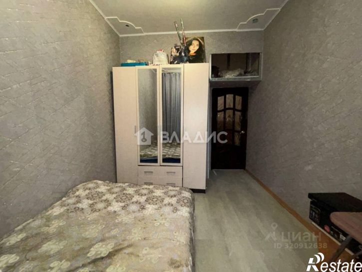 3-комн квартира улица Кудряшова, 100,  д. 100