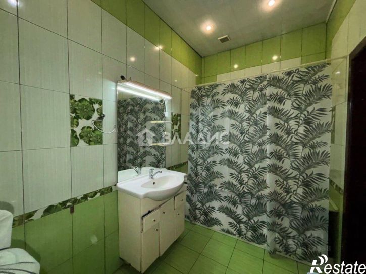 3-комн квартира улица Кудряшова, 100,  д. 100