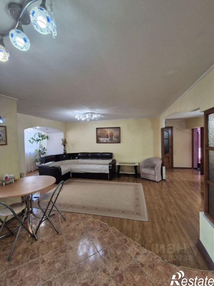 4-комн квартира 1-я Полевая улица, 32,  д. 32