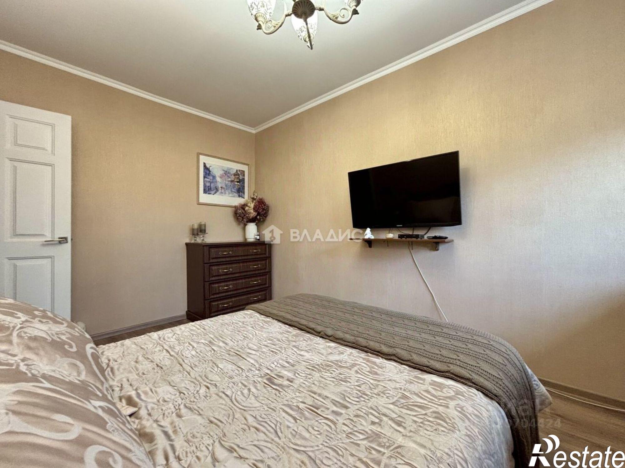 Купить квартиру за 6 600 000 рублей на Революционная улица, 16