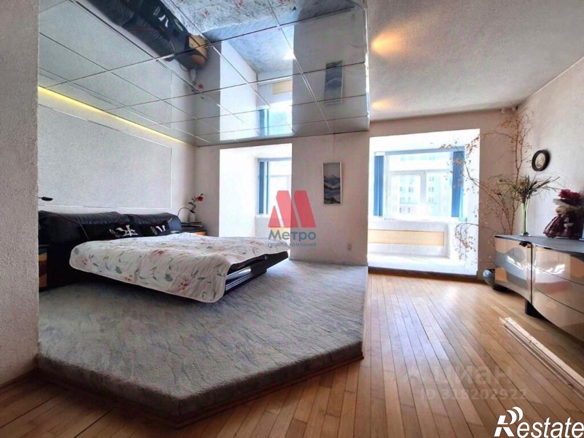 Купить квартиру за 9 970 000 рублей на Велижская улица, 10