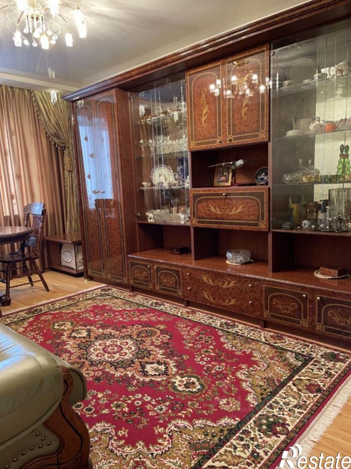 3-комн квартира микрорайон Московский, 15