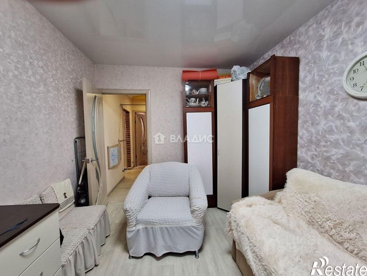 3-комн квартира улица Кудряшова, 82,  д. 82