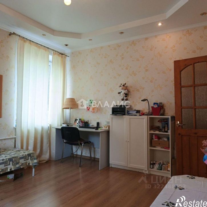 3-комн квартира улица Калинина, 22/2,  д. 22/2