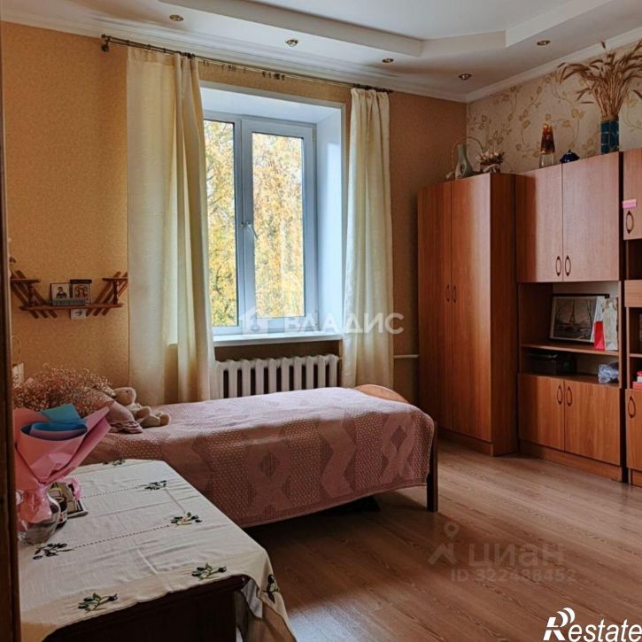 3-комн квартира улица Калинина, 22/2,  д. 22/2