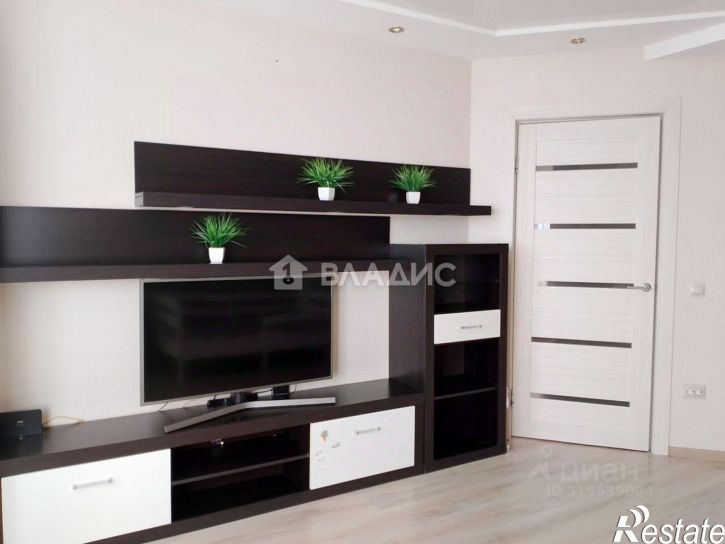 1-комн квартира Революционная улица, 24 к2,  д. 24 к2