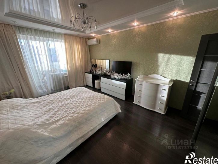 3-комн квартира Кузнечная улица, 38,  д. 38