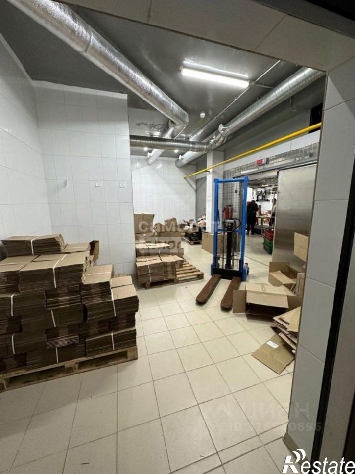 Производственное помещение улица Красных Зорь, 14,  д. 14