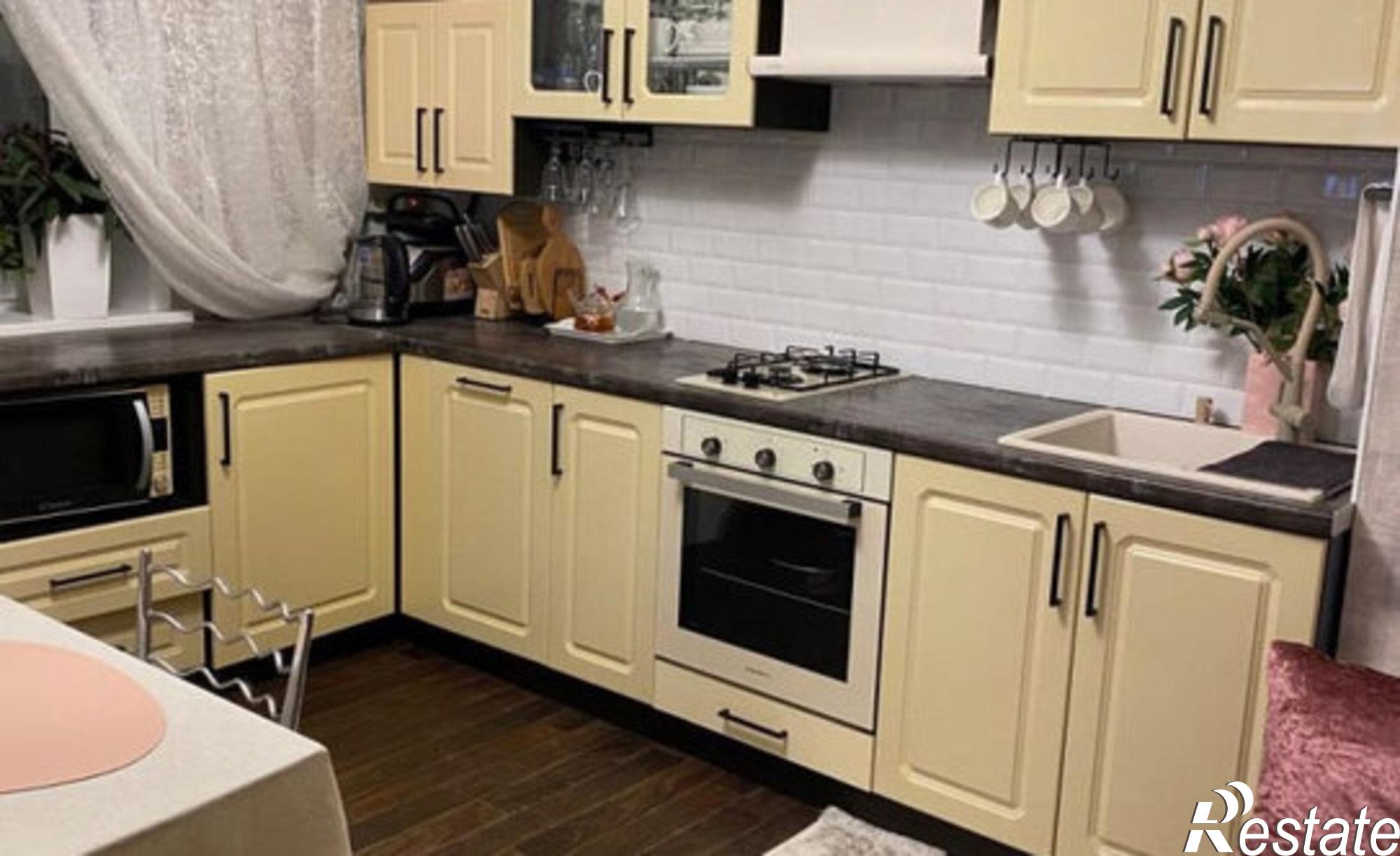 Купить квартиру за 5 900 000 рублей на Кохомское шоссе, 8