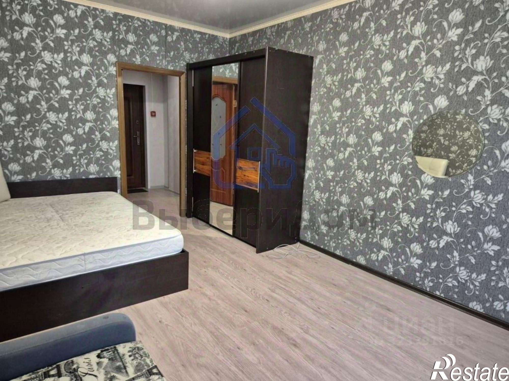 Сдать квартиру за 25 000 рублей на улица Колотилова, 38