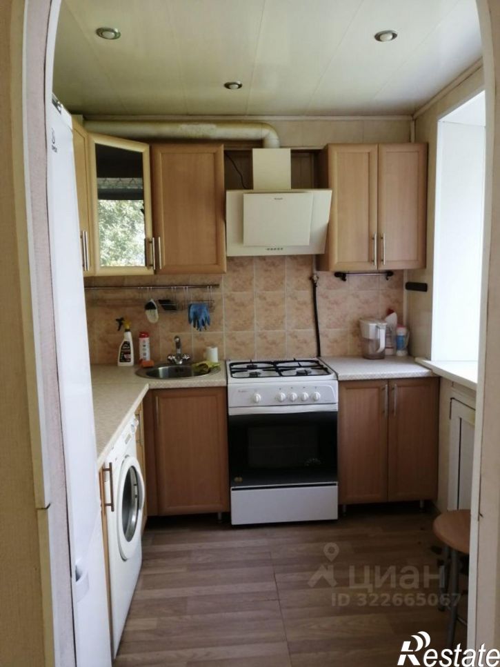 2-комн квартира ул 8 Марта, 19,  д. 19